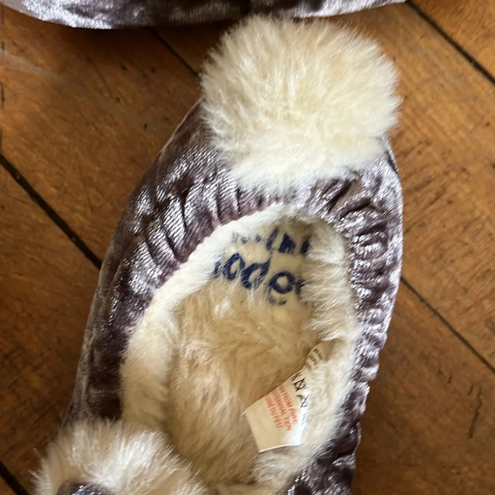 Mini Boden bunny slippers